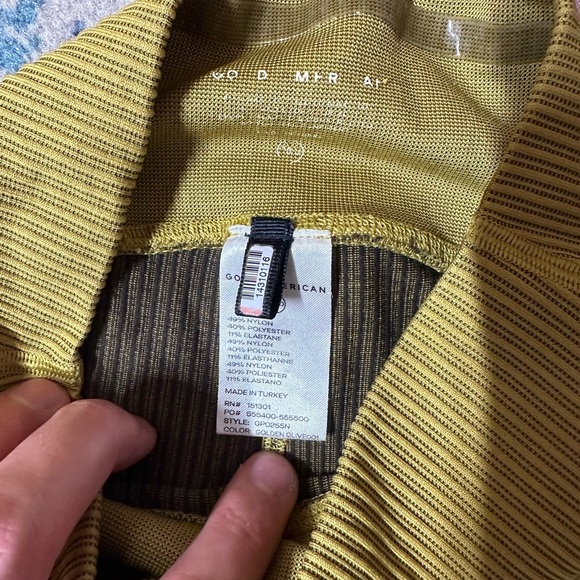 Good American Active Essential Ribbed Leggings in olive green size XXS/XS - Picture 4 of 6